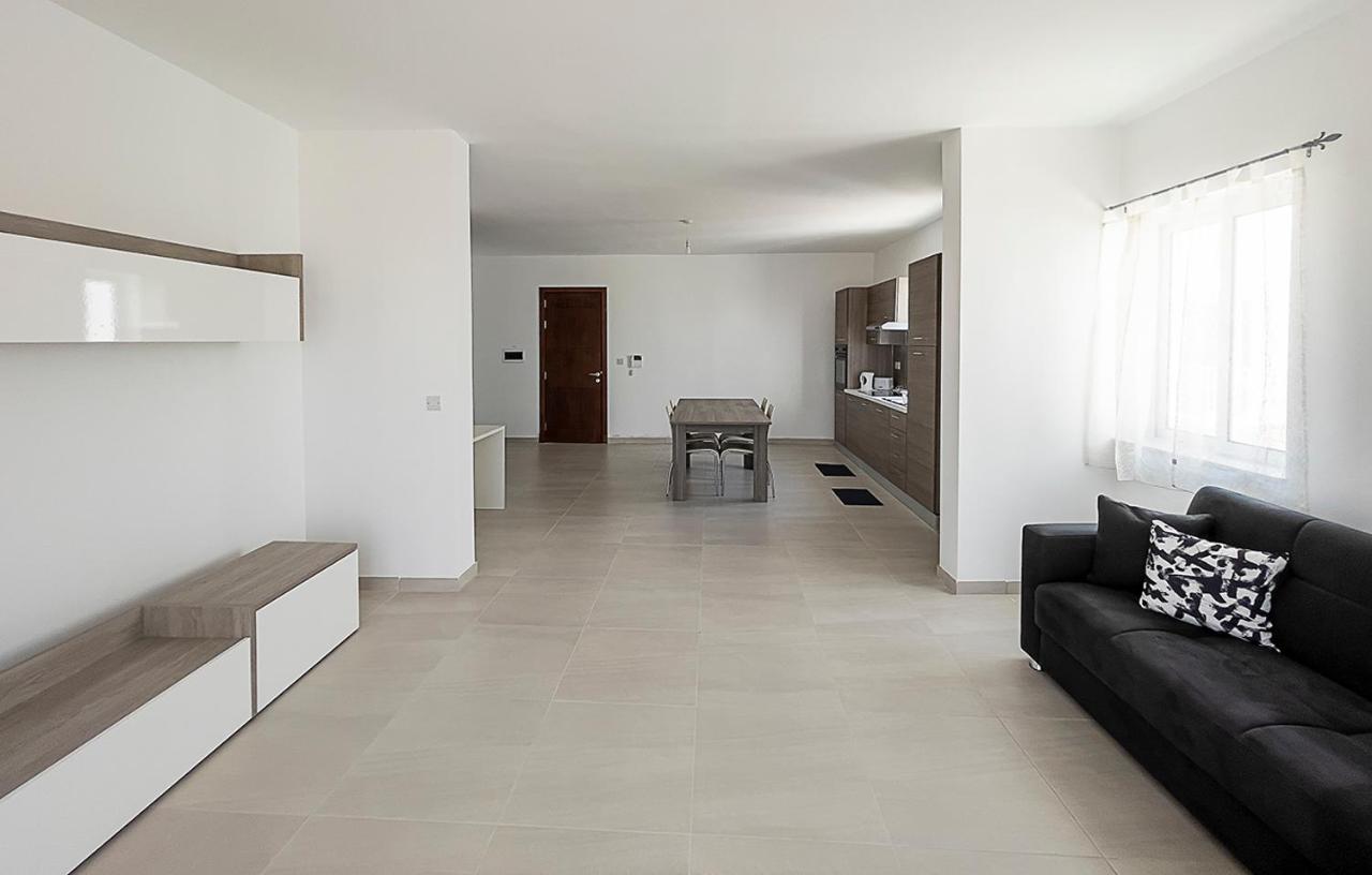 Close To Airport Apartment Zejtun Exterior photo